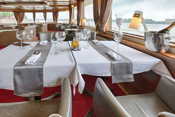 Table Setting On Boat